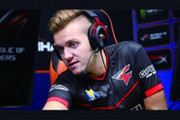 美国的刺痛！G2的思维和射击技巧都压制并赢得了第一场比赛！G2 1-0 T1